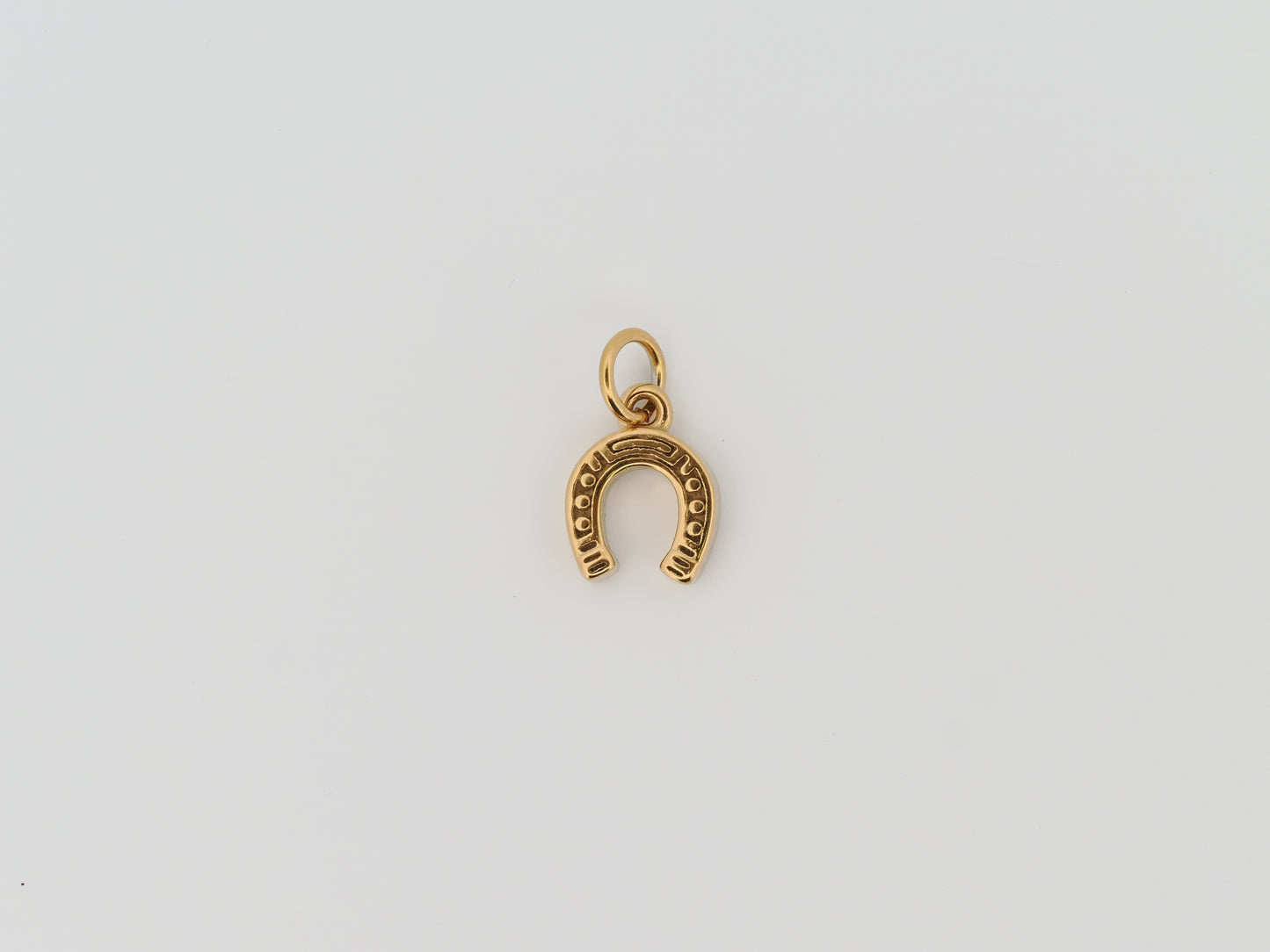 Charm element minimalistic